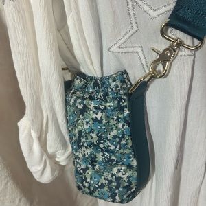 Isaac Mizrahi New York Crossbody Mini Floral Blue Bag Purse